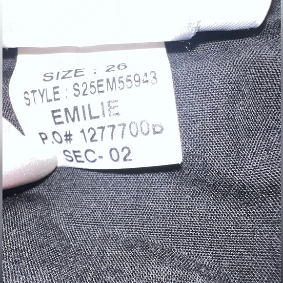 Joe’s Jeans FLAWLESS THE VIXEN sassy skinny ankle EUC Distressed Size 26 - Picture 9 of 9